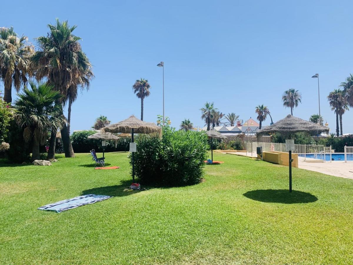 Precioso Estudio Frente Al Mar Con Piscina Benalmádena Buitenkant foto